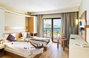Flora Mercan Room - Halal