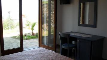 Double Room | Premium bedding, in-room safe