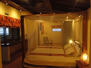 Double Room, Lake View | 1 bedroom, premium bedding, desk, soundproofing - Goodlife Residence (Bujumbura)