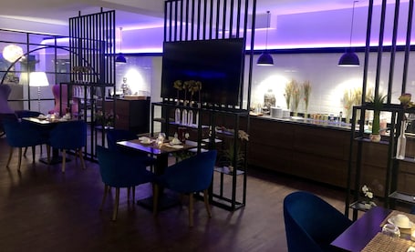 Restaurante. Hotel Ramor