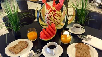 Desayuno buffet incluido todos los días