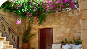 Unclassified image, 4 of 47, button - Medieval Villa (Rhodes)