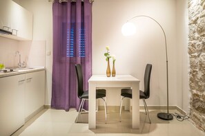 Superior Studio | In-room dining