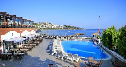 Cactus Fleur Beach Club - All Inclusive