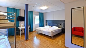 Insonorización, wifi gratis y ropa de cama