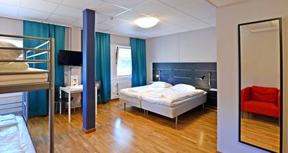 Spoton Hostel & Sportsbar