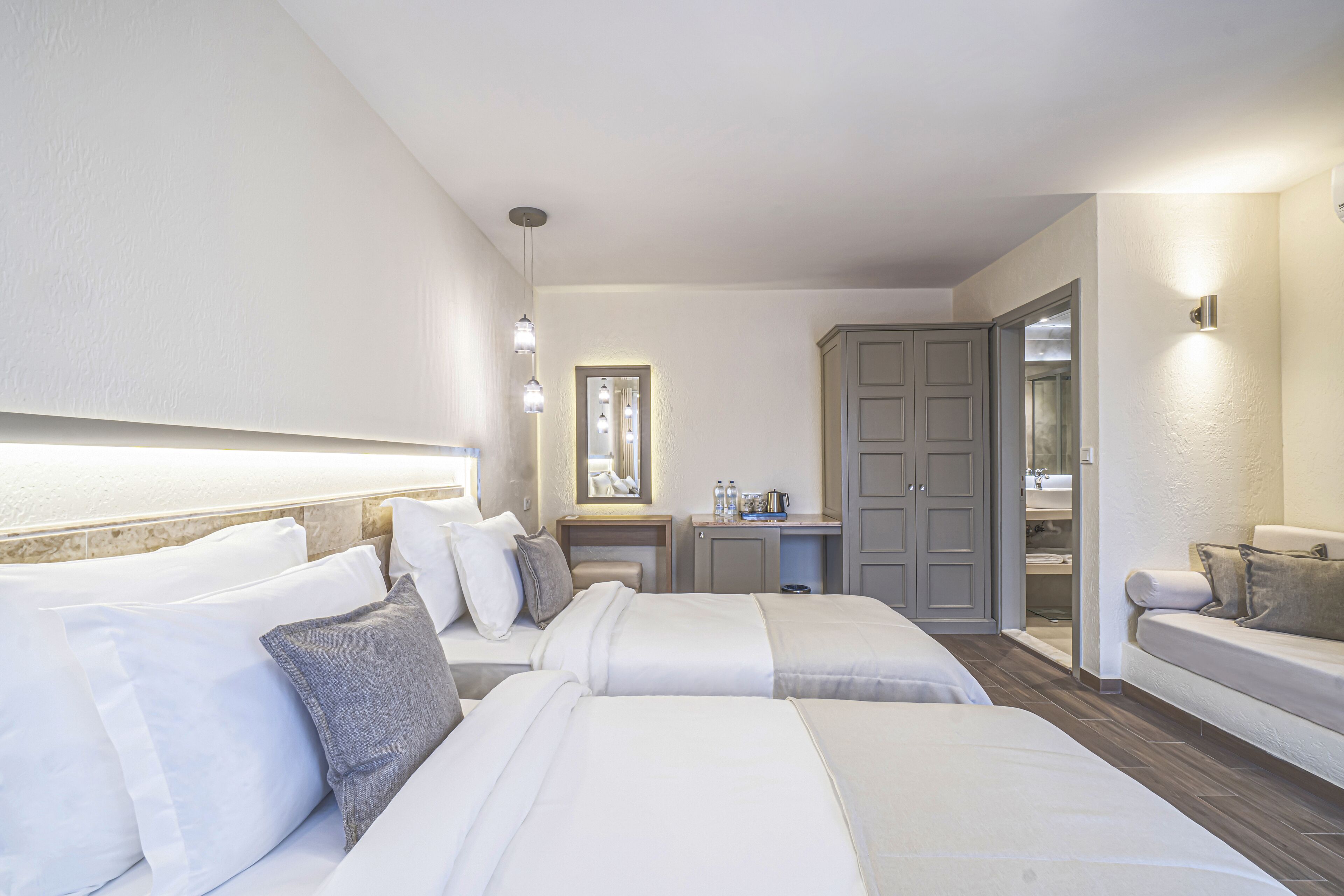 classic double or twin room, 1 bedroom, sea view | 1 bedroom, minibar, in-room safe, desk