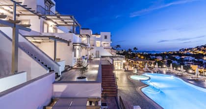 Elementa Boutique Hotel