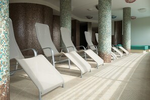 Sauna, Whirlpool, Dampfbad, Türkisches Bad/Hamam, 1 Behandlungsraum