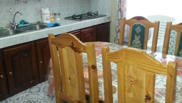 Apartment | In-room dining