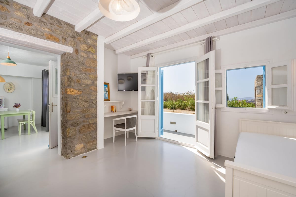 traditional house | 1 bedroom, in-room safe, iron/ironing board, free wifi