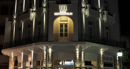 Hotel Metropolis