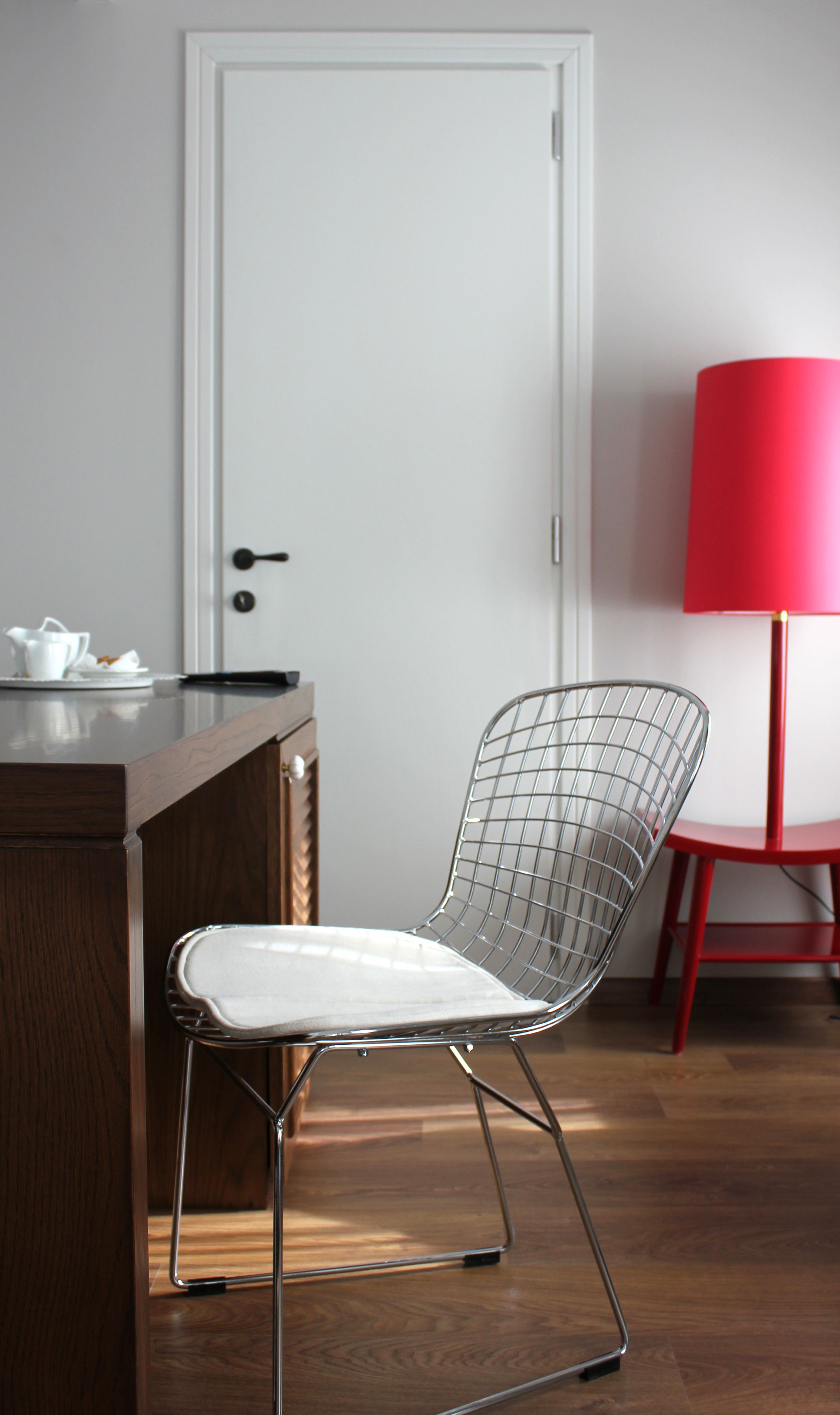 deluxe double room | living area | 32-inch plasma tv with digital channels, tv