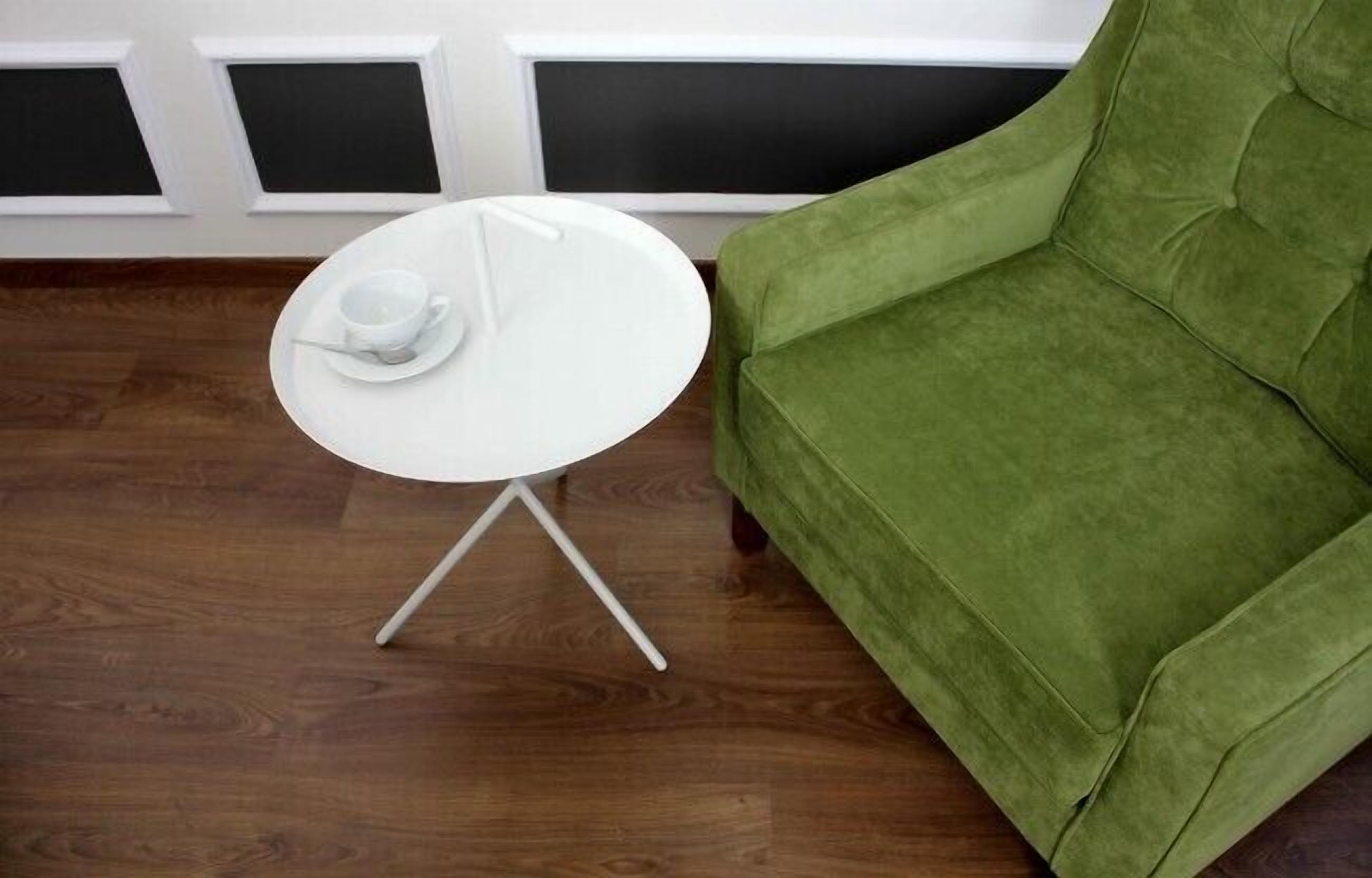 deluxe double room | living area | 32-inch plasma tv with digital channels, tv