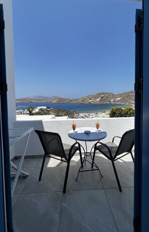 Terrace/patio - Princess Sissy Hotel (Ios)