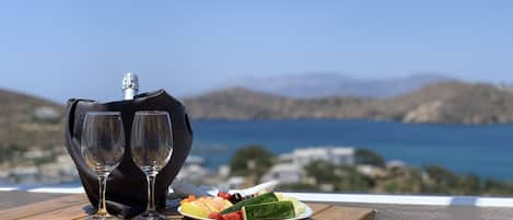 Apartment, 2 Bedrooms, Sea View | Terrace/patio