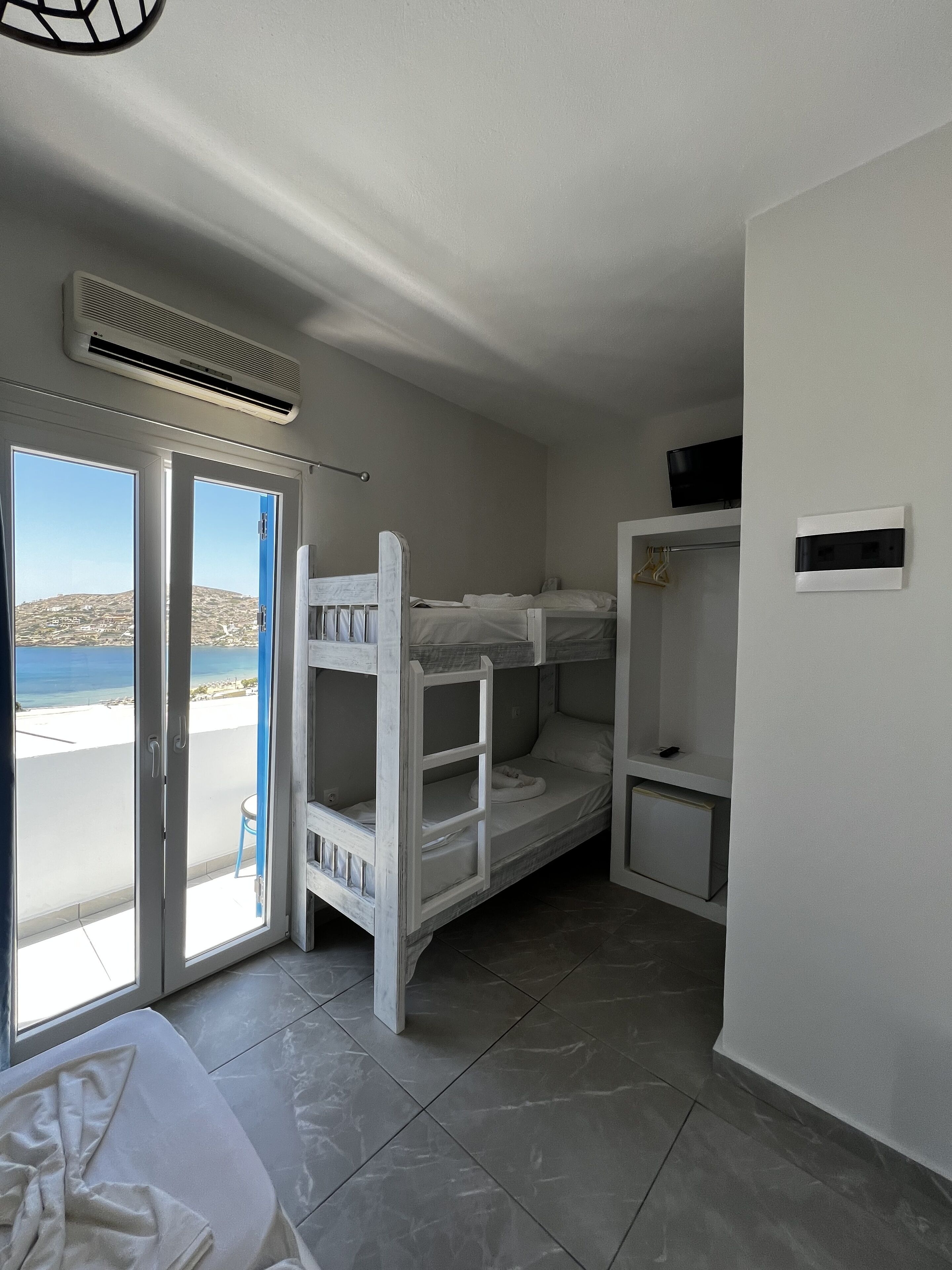 Quadruple Room, Sea View | Free WiFi, bed sheets