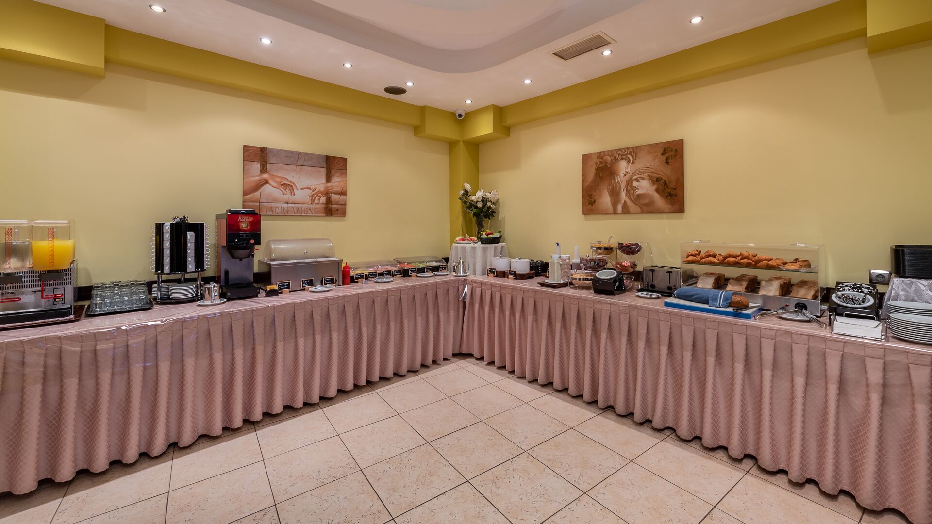 daily buffet breakfast for a fee