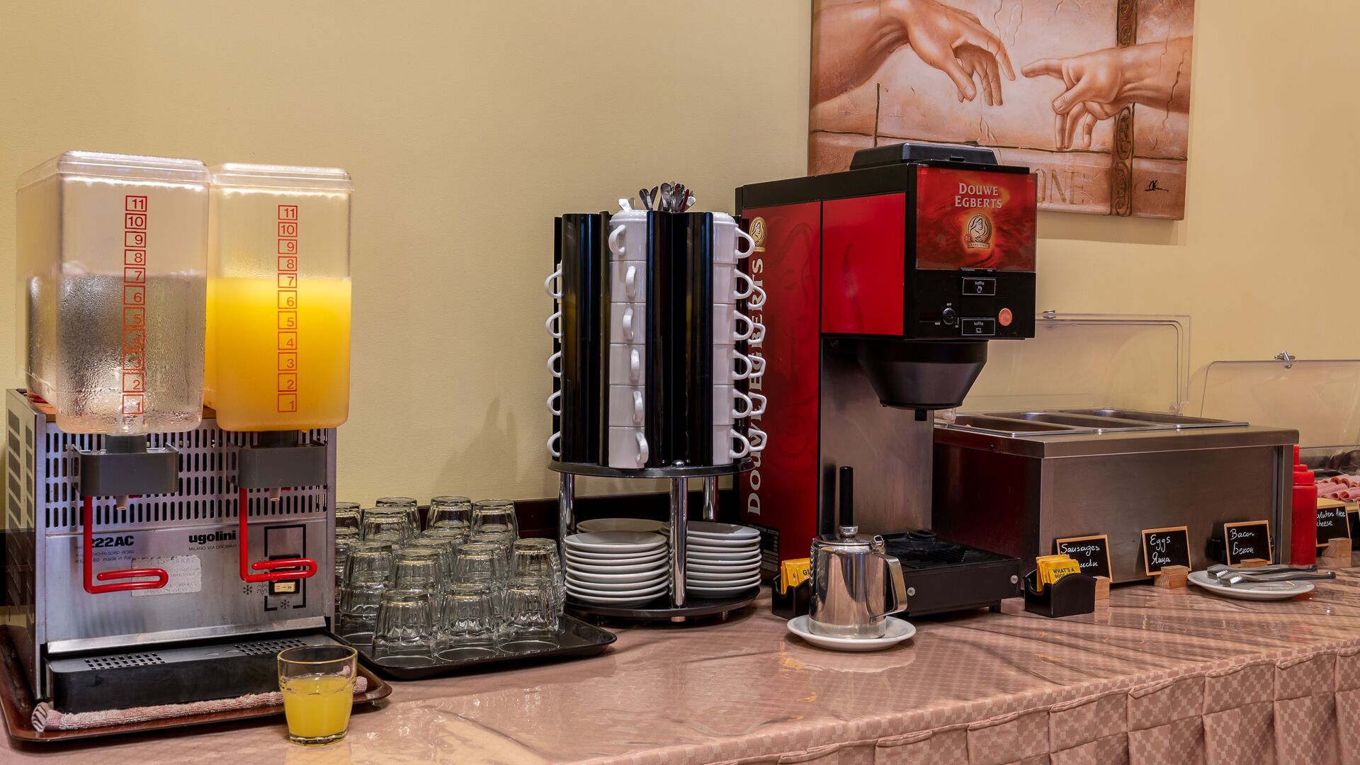 daily buffet breakfast for a fee