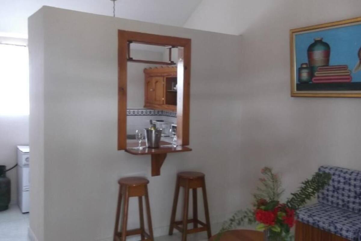 triple room | living room | tv