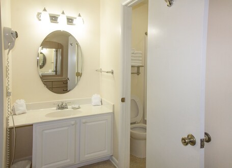 Deercreek Townhomes - Image 37
