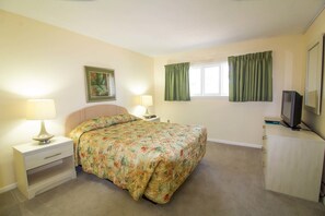 Standard Townhome, 4 Bedrooms | In-room safe, iron/ironing board, free WiFi, bed sheets - Deercreek Townhomes (Surfside Beach)