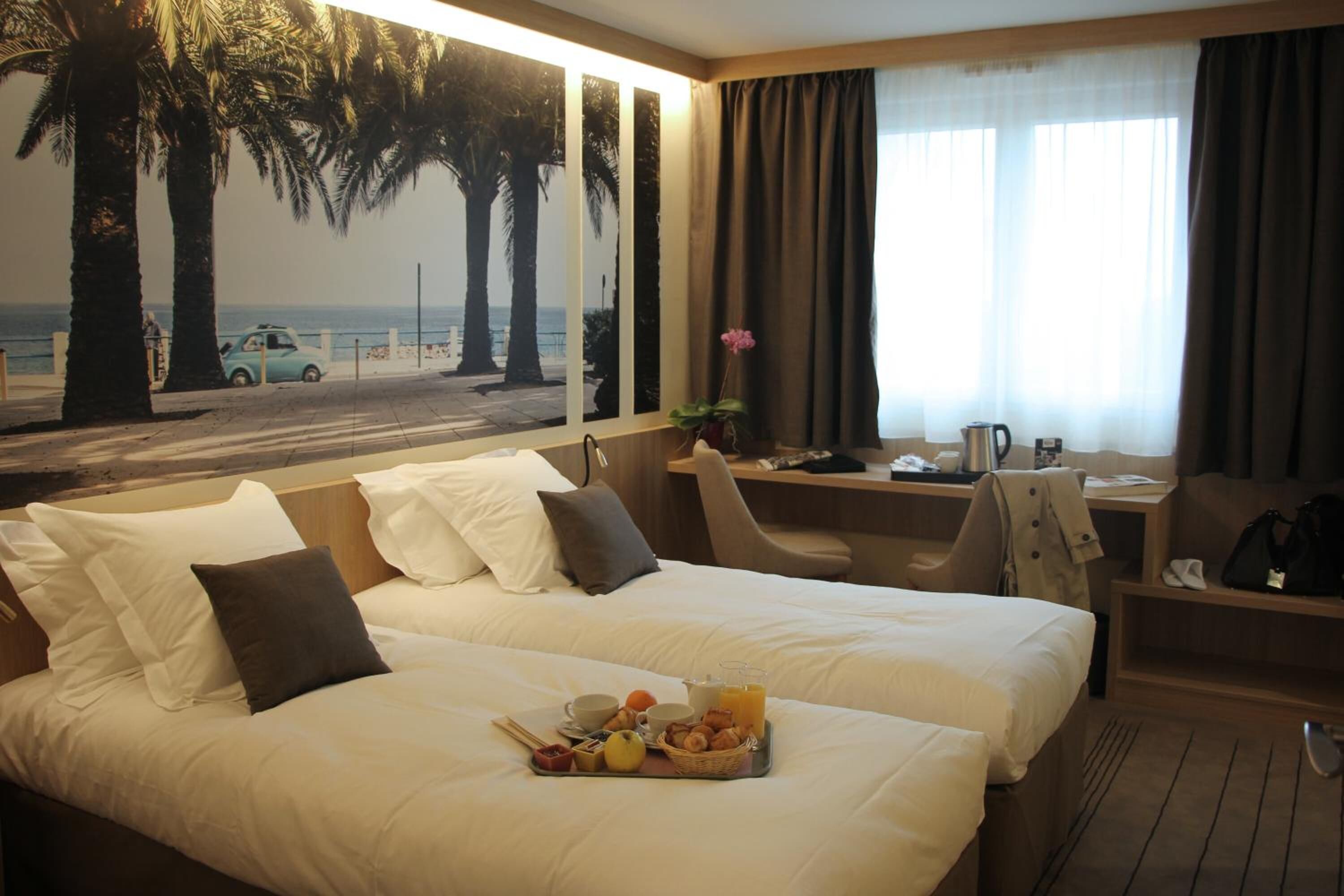 premium bedding, pillow-top beds, desk, soundproofing