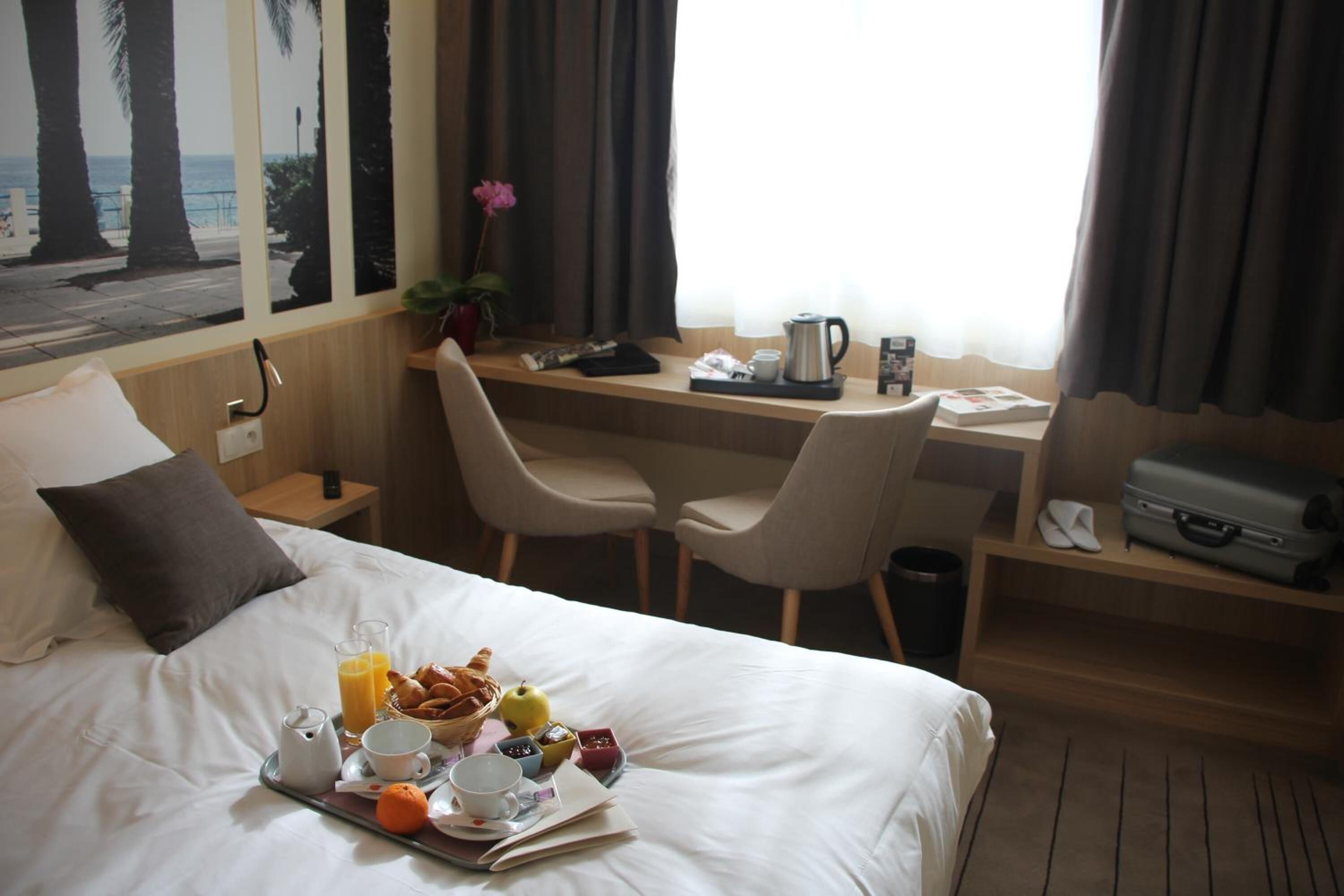 premium bedding, pillow-top beds, desk, soundproofing