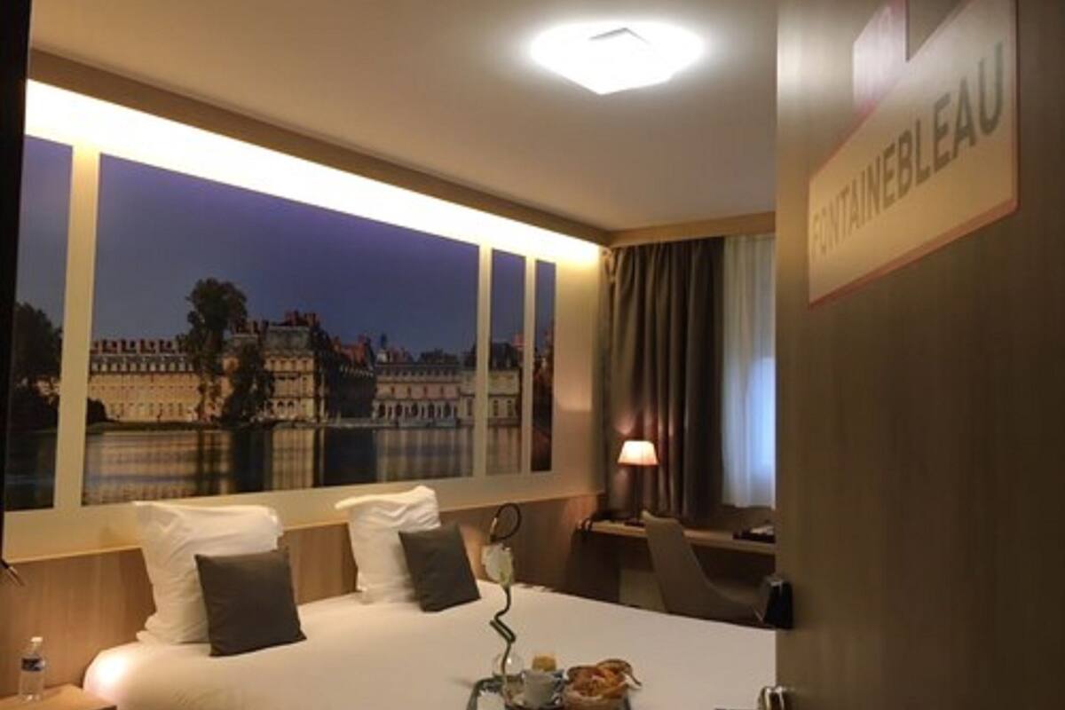 superior double room | premium bedding, pillow-top beds, desk, soundproofing