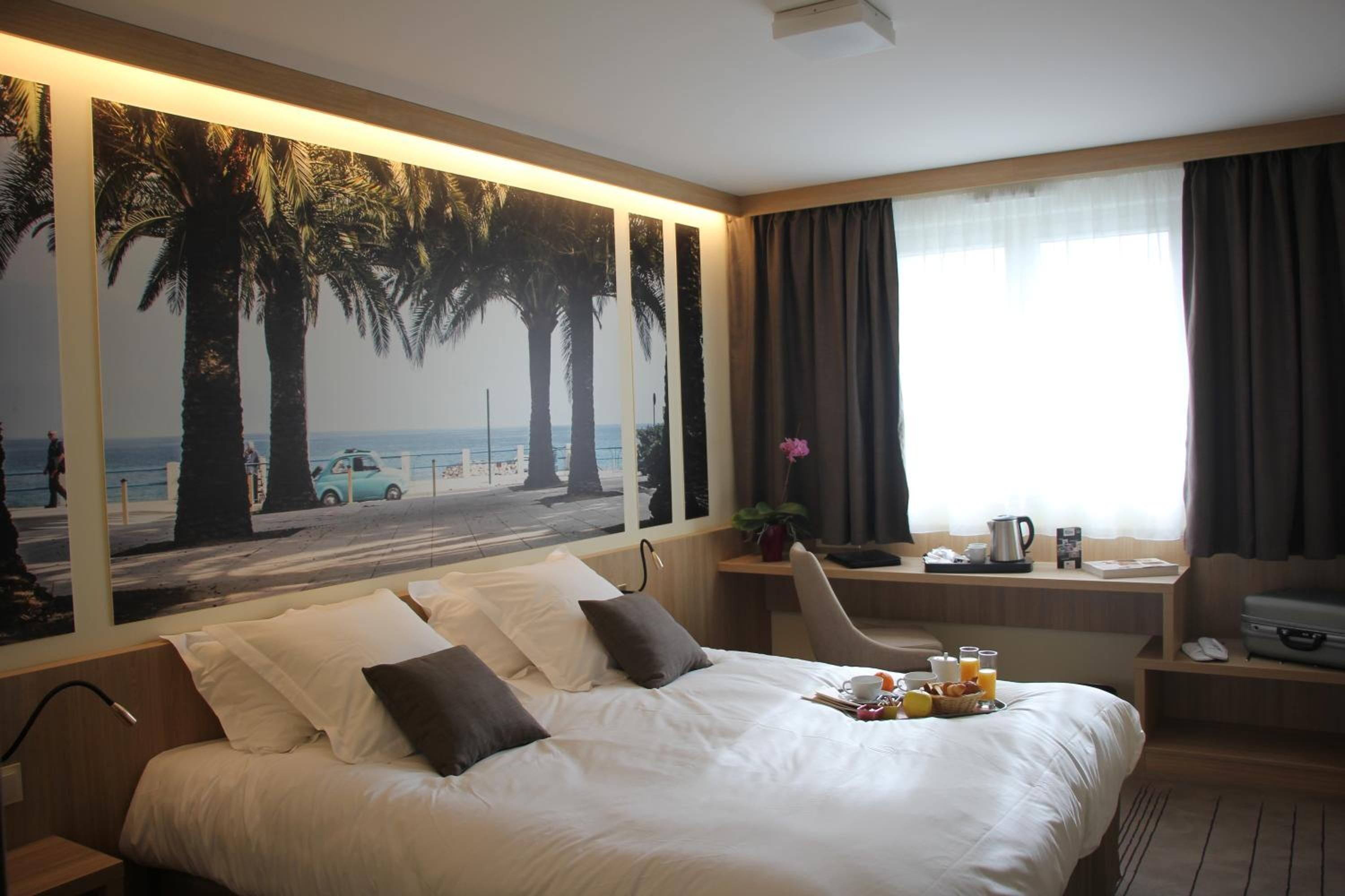 premium bedding, pillow-top beds, desk, soundproofing