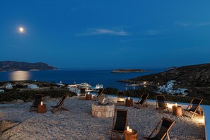 Façade de l’hébergement - soirée/nuit