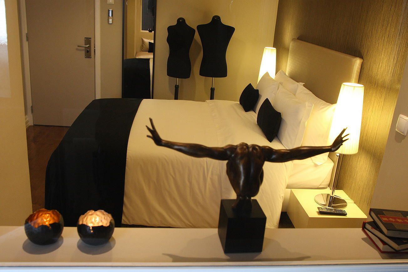 Photo - Castilho House