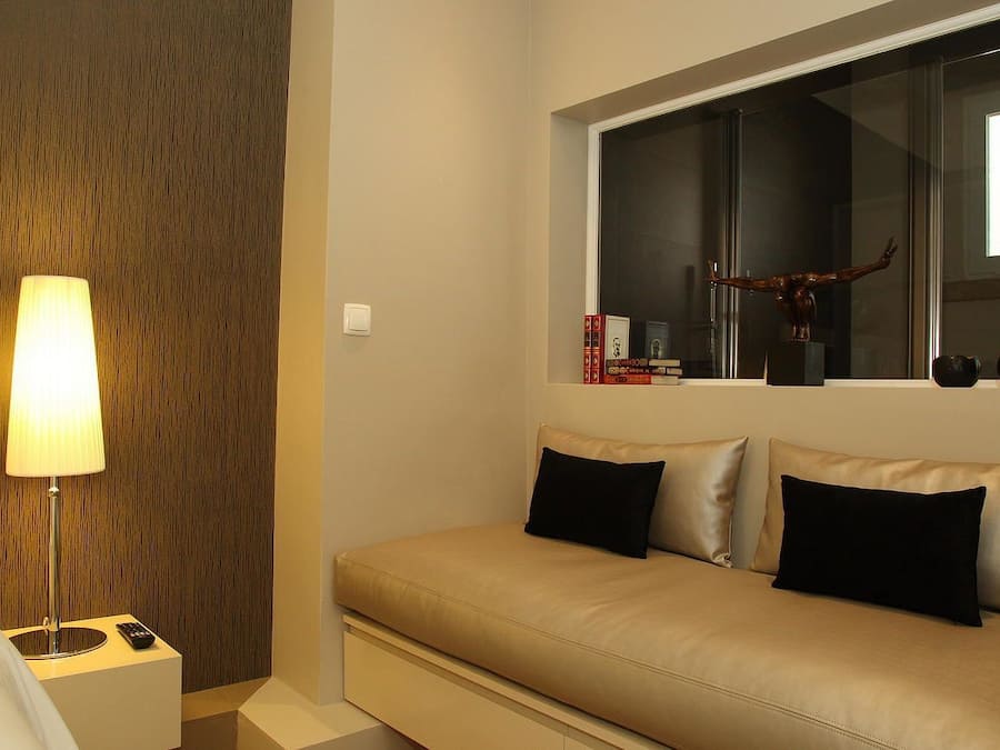 Quarto casal superior | Frigobar, cofres nos quartos, cortinas blackout, quartos à prova de som