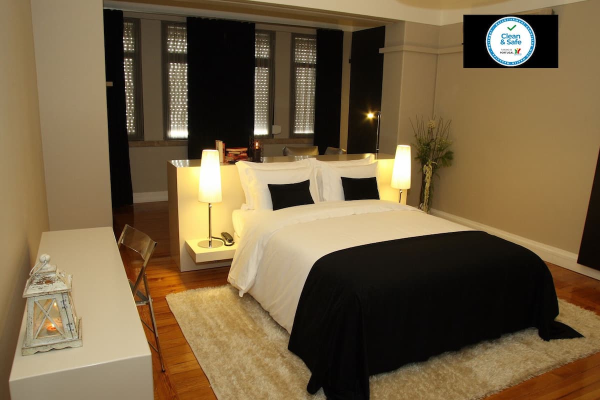 Quarto casal premium (Prestige) | Frigobar, cofres nos quartos, cortinas blackout, quartos à prova de som
