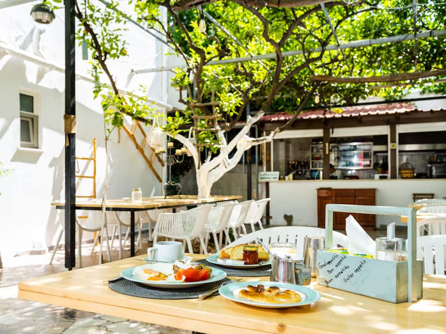 Daily English breakfast (EUR 12 per person)