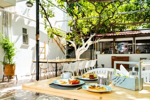 Daily English breakfast (EUR 12 per person) - Lefka Hotel, Apartments & Studios (Rhodes)