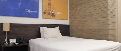 Twin Room | Premium bedding, minibar, in-room safe, free WiFi