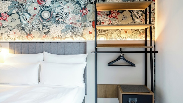 Unclassified image, 1 of 84, button - Motel One Amsterdam (Amsterdam)