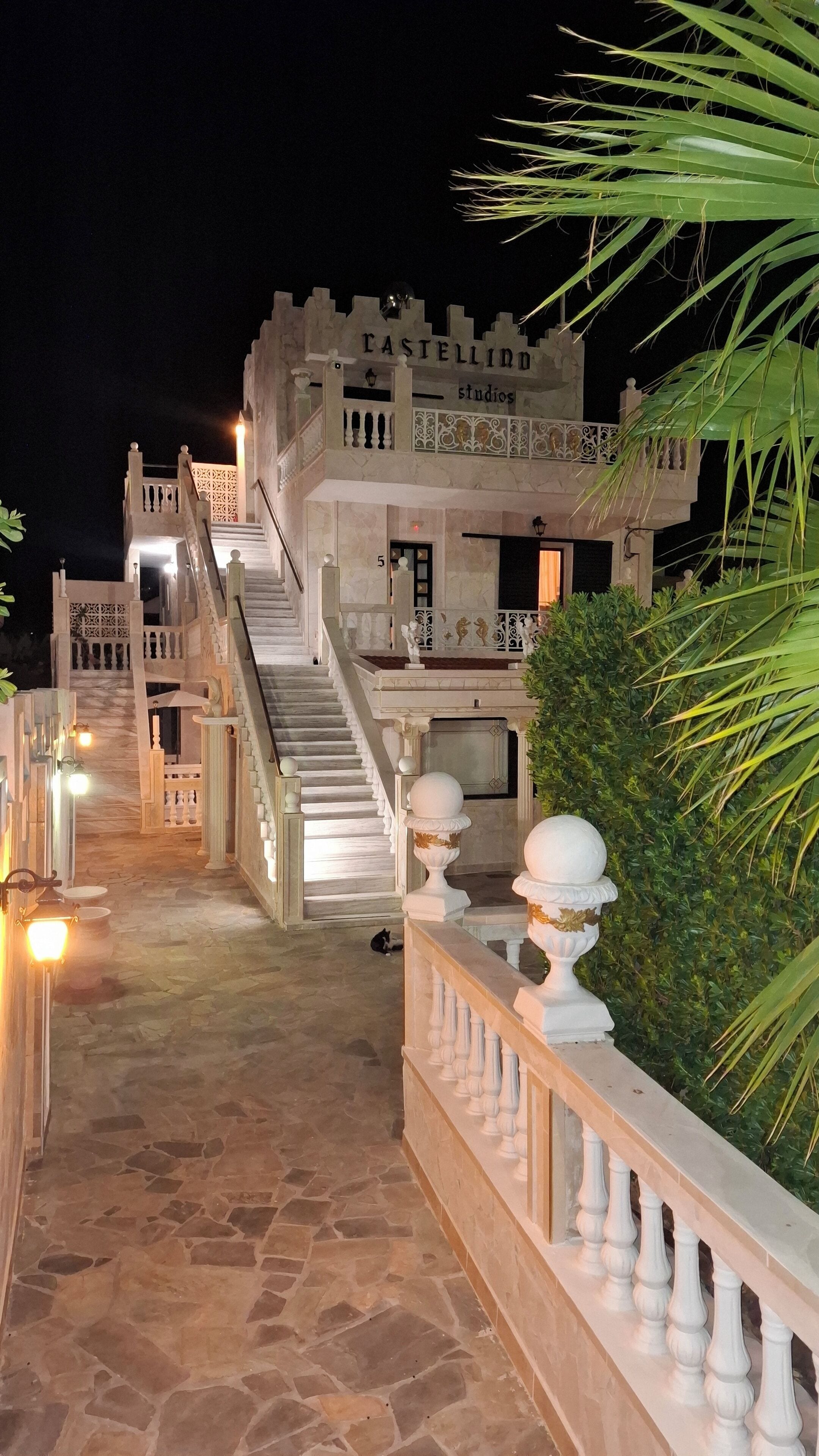 Foto - Castellino Studios