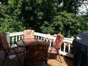 House, 2 Bedrooms | 1 bedroom, desk, free WiFi - House on Settler Lane (Galena)