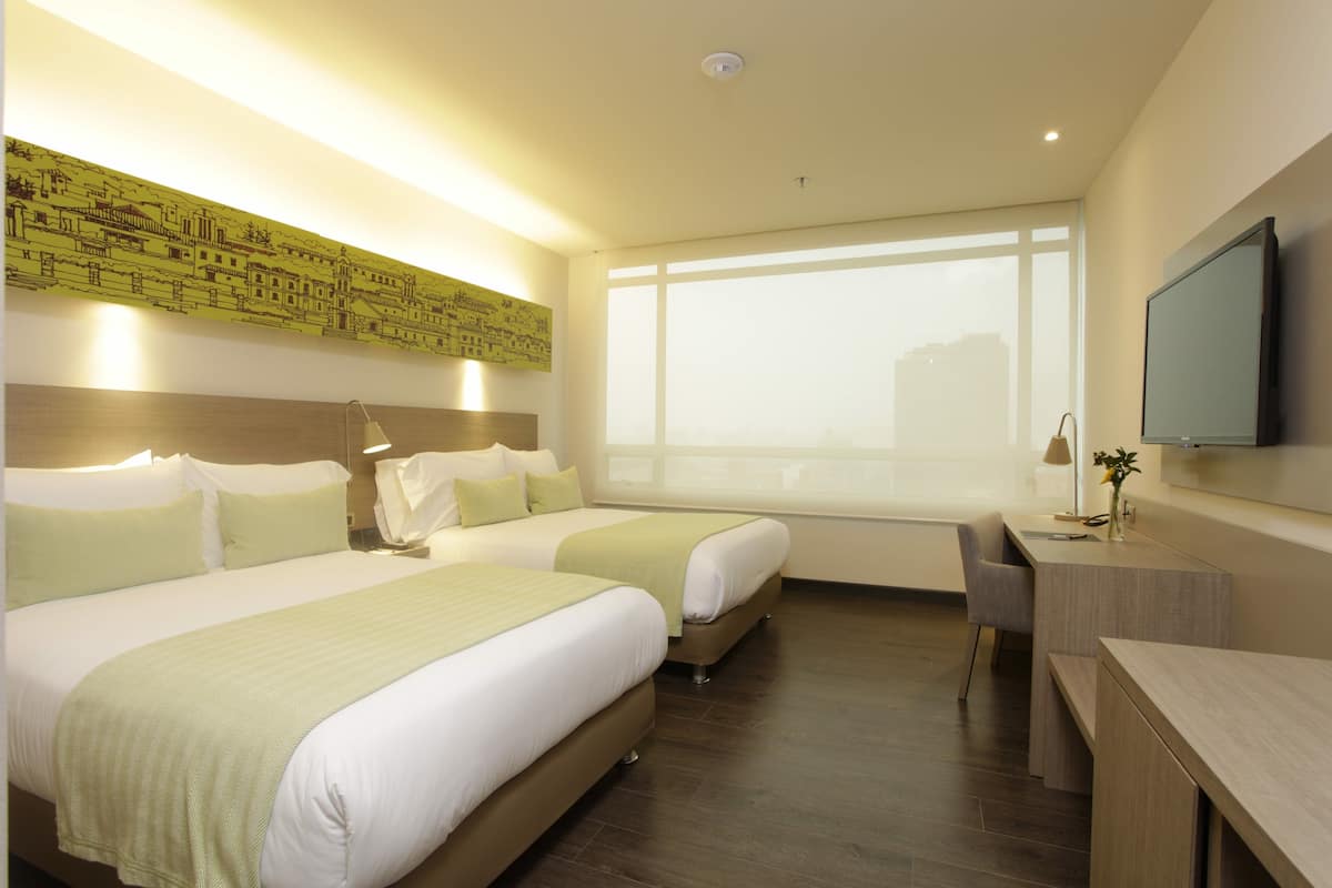 Standard Twin Room, Multiple Beds | Premium bedding, minibar, in-room safe, desk