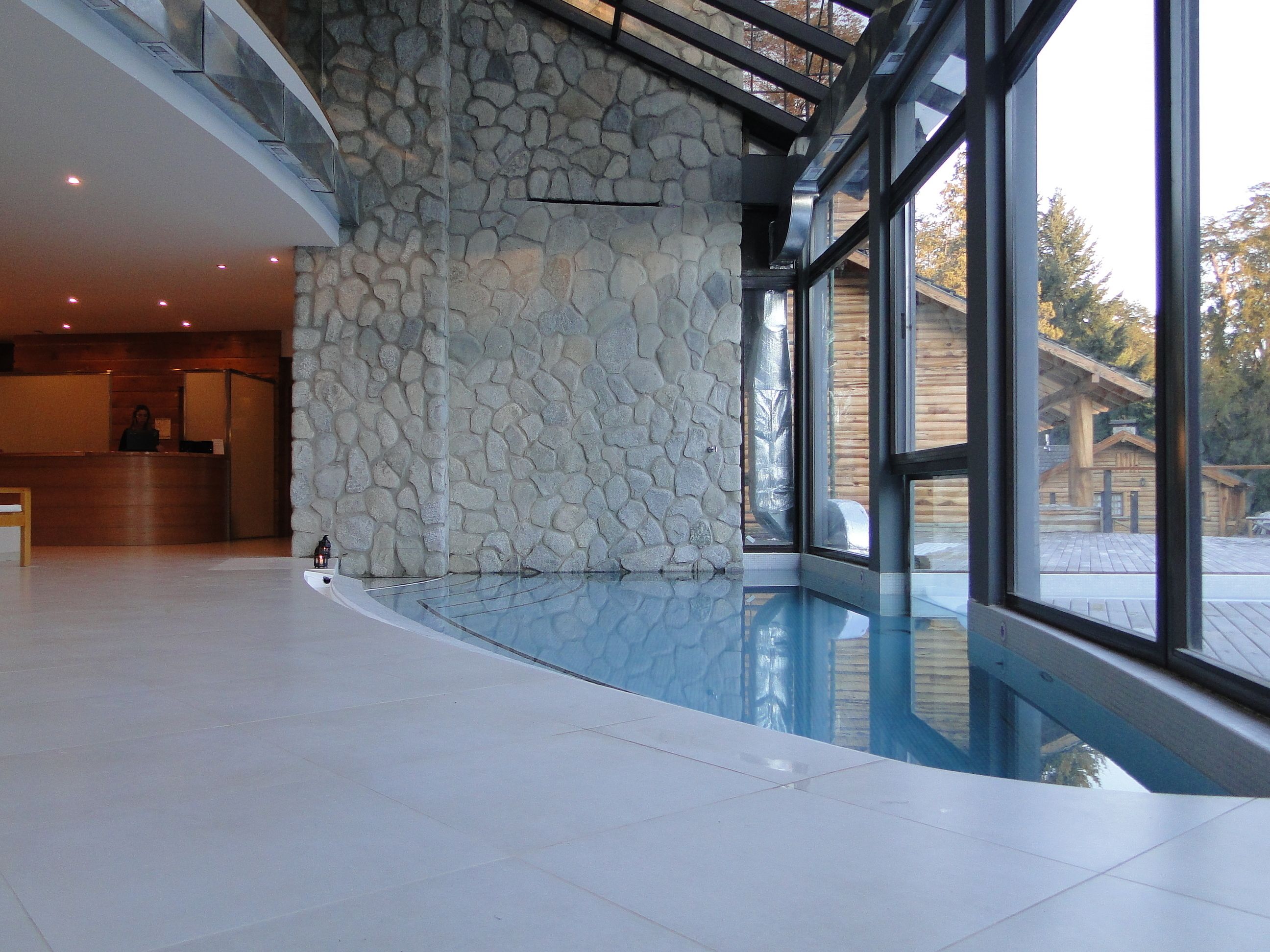 Bañera de hidromasaje interior