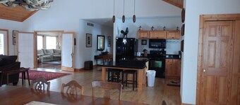 House on Lookout Trace