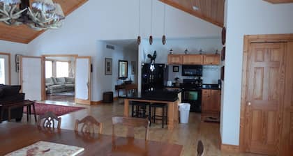 House on Lookout Trace