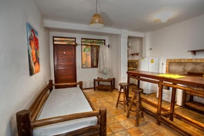 32-inch LED TV with cable channels - Apart Hotel Casa Grande (Natal)