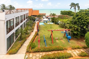2 piscinas al aire libre