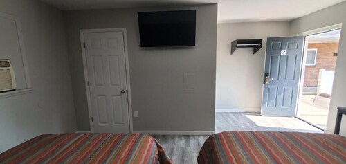 Villa Rosa Motel