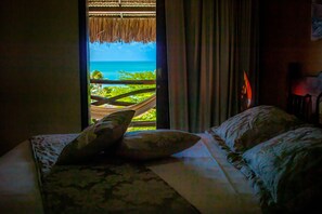 Chambre double, vue sur l’océan | Minibar, coffre-fort, bureau, rideaux d’obscurcissement