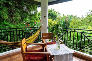 Upper Suite | Terrace/patio