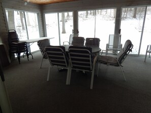 Terrace/patio - House on Pond Court (Galena)